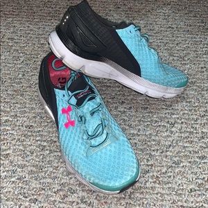 📍UA Gemini 2 sneakers 📍